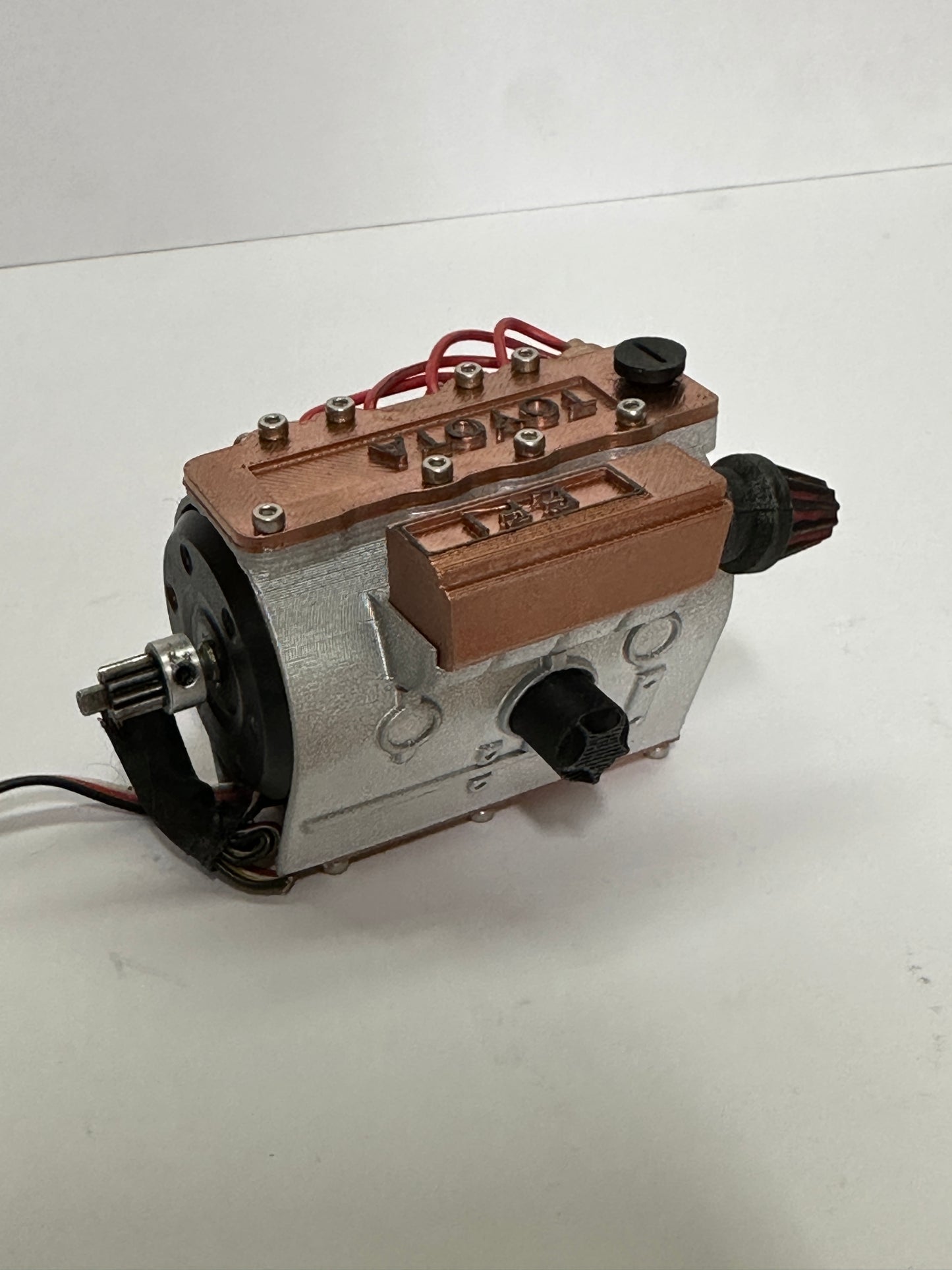 22RE Motor Cover Painters Kit